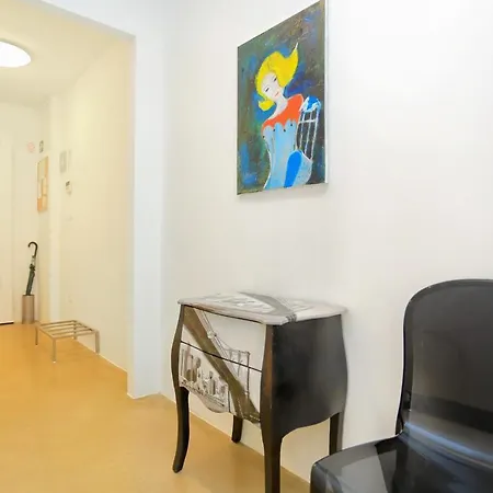 By The Sea - 17966 Apartment